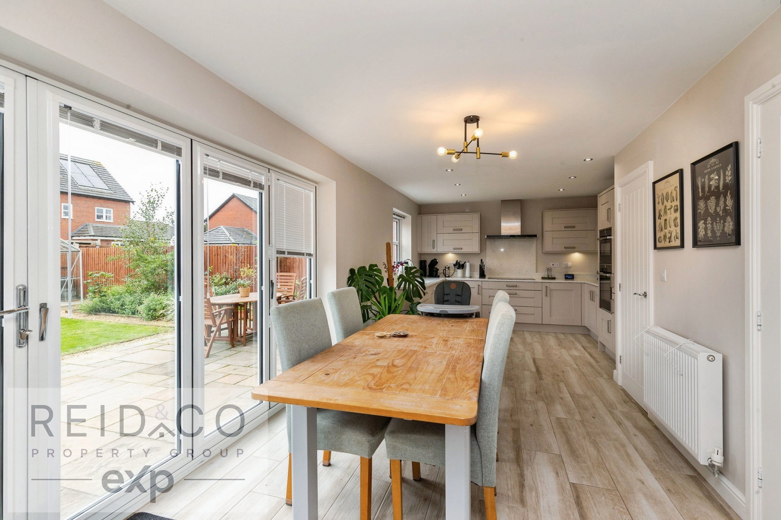 Detached House for sale in Preston, Redwood Drive, Cottam, Preston, PR4 0EX, 1729 m²