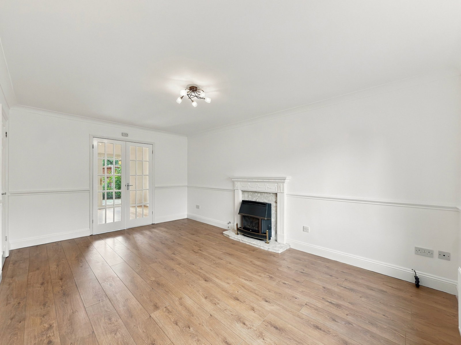 Detached House for sale in Cardiff, The Meadows, Marshfield