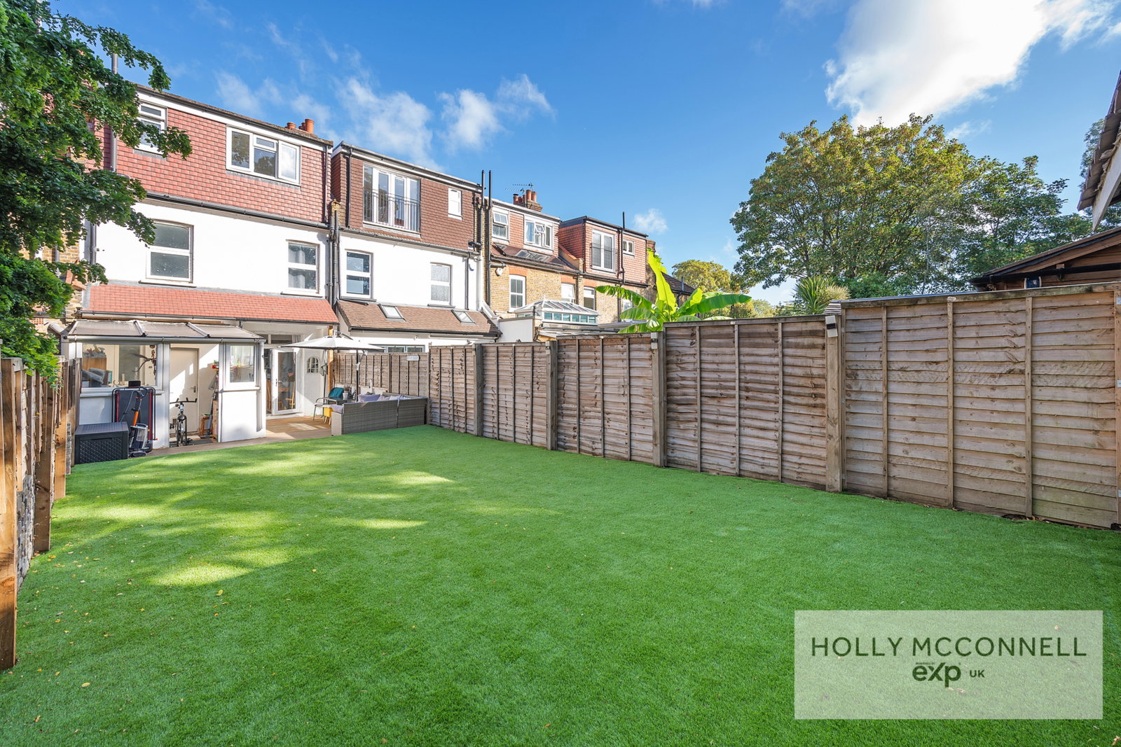 Terraced House for sale in Bromley, Gilbert Road, Bromley, BR1 3QP, 1458 m²