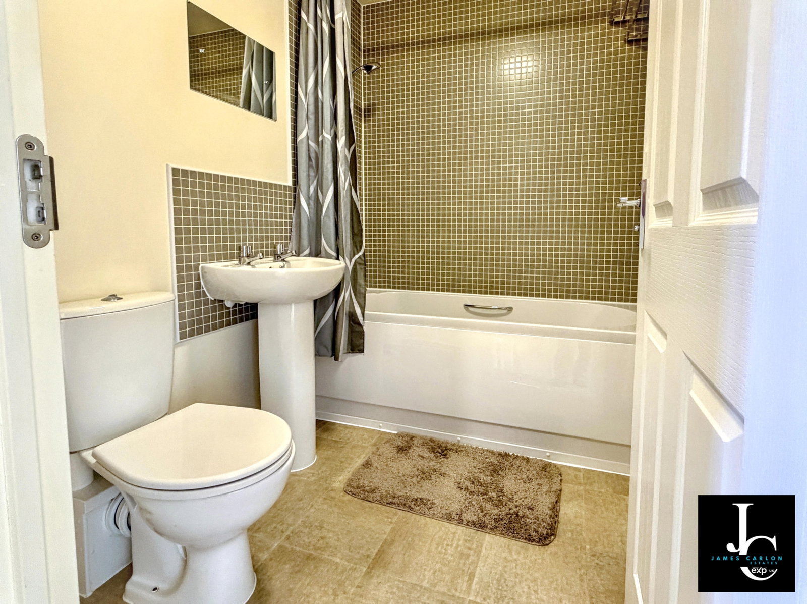Detached House for sale in Telford, St. Georges Avenue, St. Georges, Telford, TF2 9FZ, 903 m²