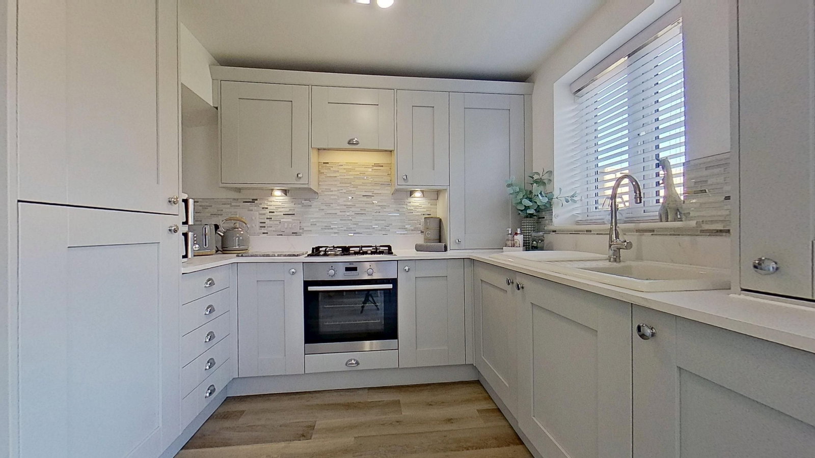 Semi Detached House for sale in Margate, Castle Drive, Margate, CT9 4FN