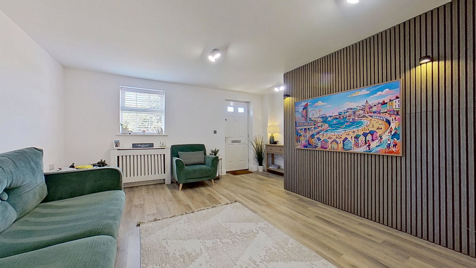 Semi Detached House for sale in Margate, Castle Drive, Margate, CT9 4FN