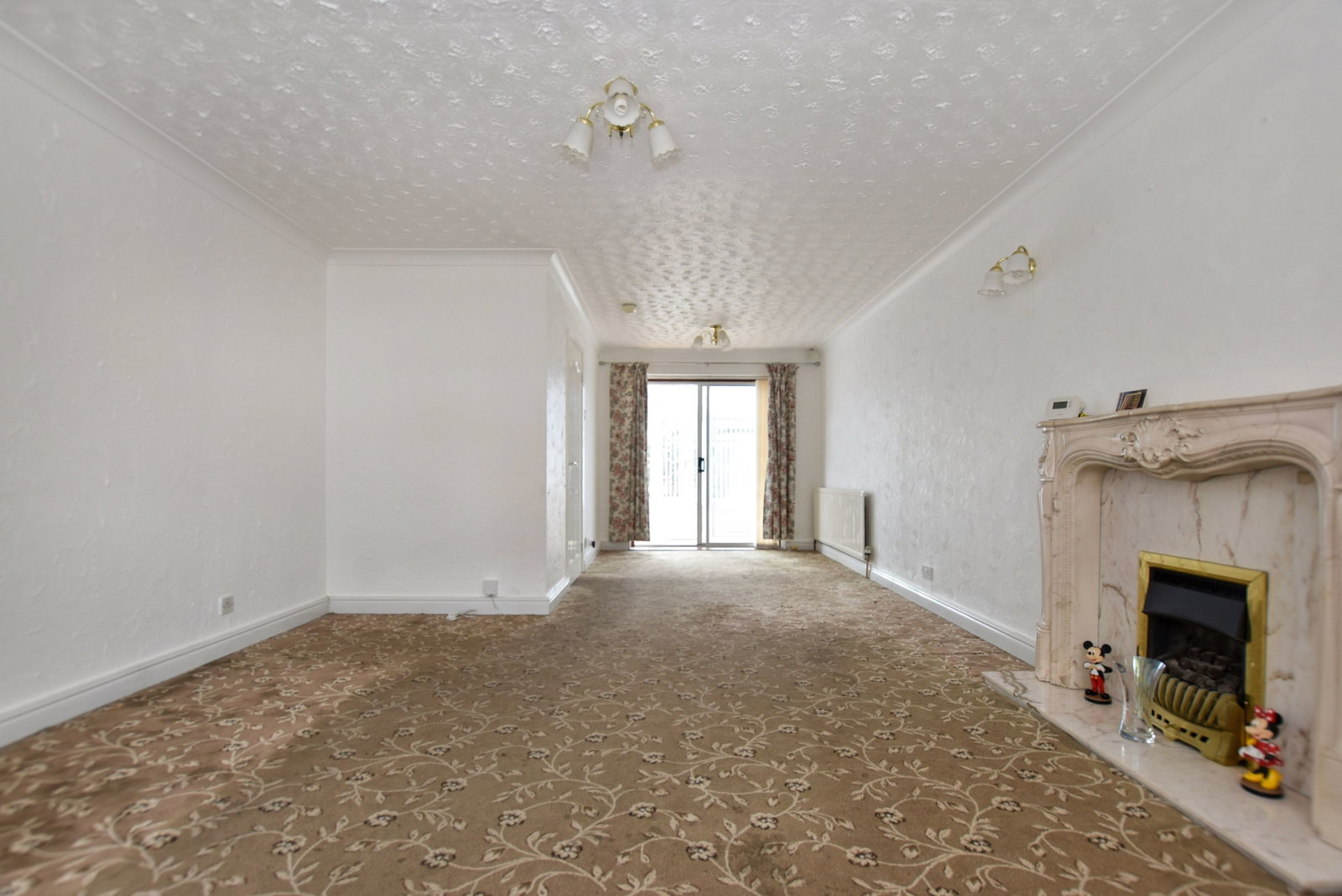 Detached House for sale in Leeds, Churchfield Road, ROTHWELL, Leeds LS26 0EJ