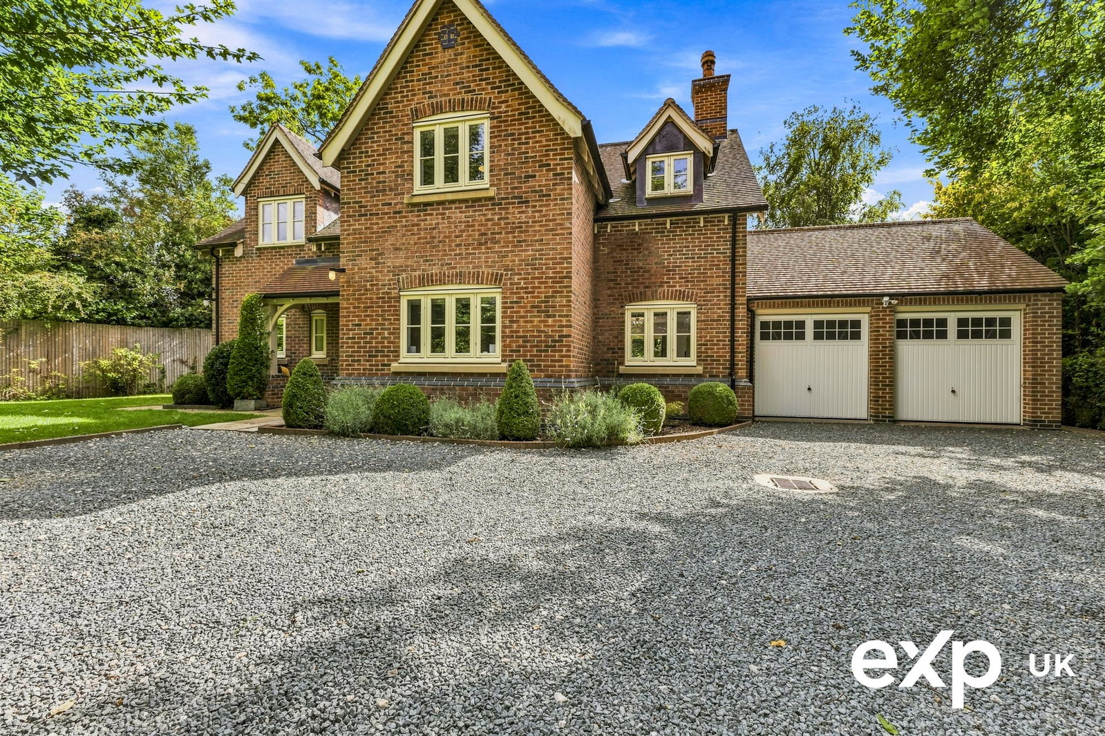 Detached House for sale in Newark, Speckled Wood, Eakring, NG22 0DA