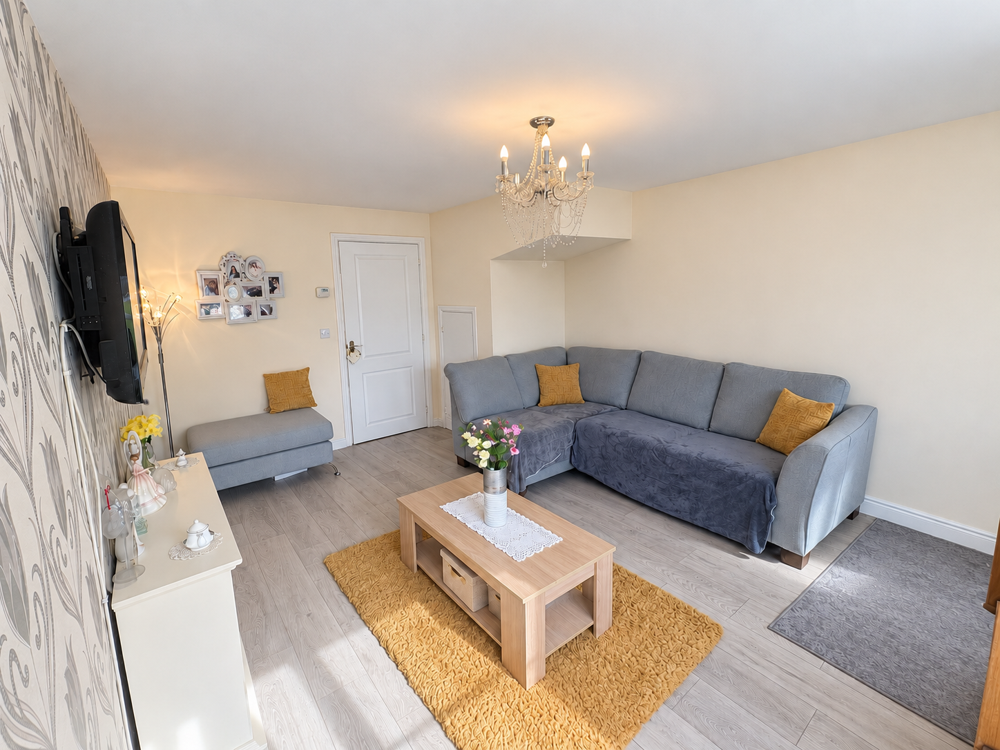 Semi Detached House for sale in Swansea, Heol Y Creyr Bach, Gorseinon, Swansea, SA4 4GJ, 959 m²
