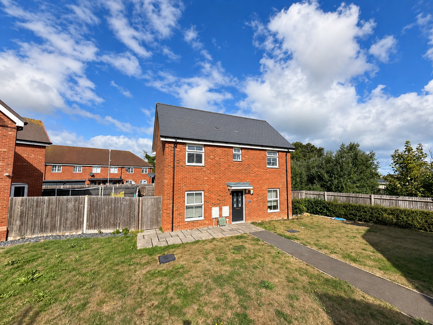 Detached House for sale in Margate, Gap Road, Margate , CT9 2RY, 947 m²
