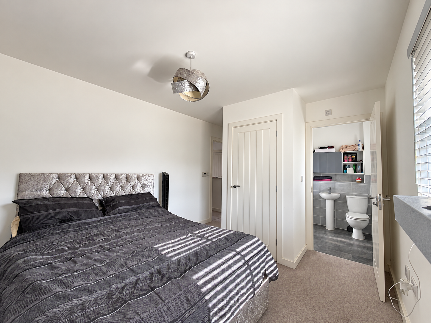 Detached House for sale in Margate, Gap Road, Margate , CT9 2RY, 947 m²