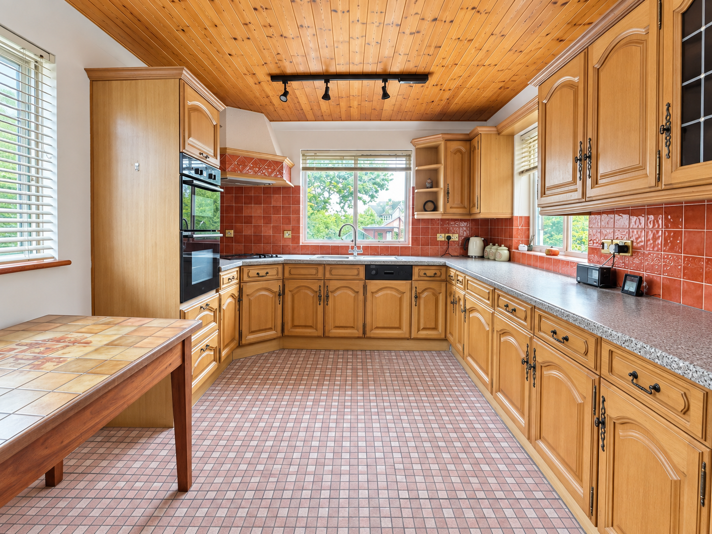 Semi Detached House for sale in Maldon, Maldon Road, Goldhanger