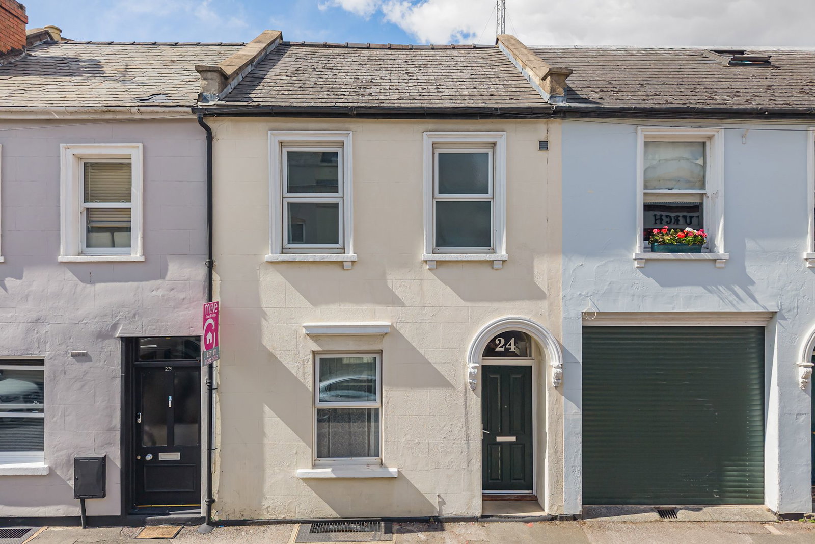 Terraced House for sale in Cheltenham, Bennington Street, Cheltenham, GL50 4EF