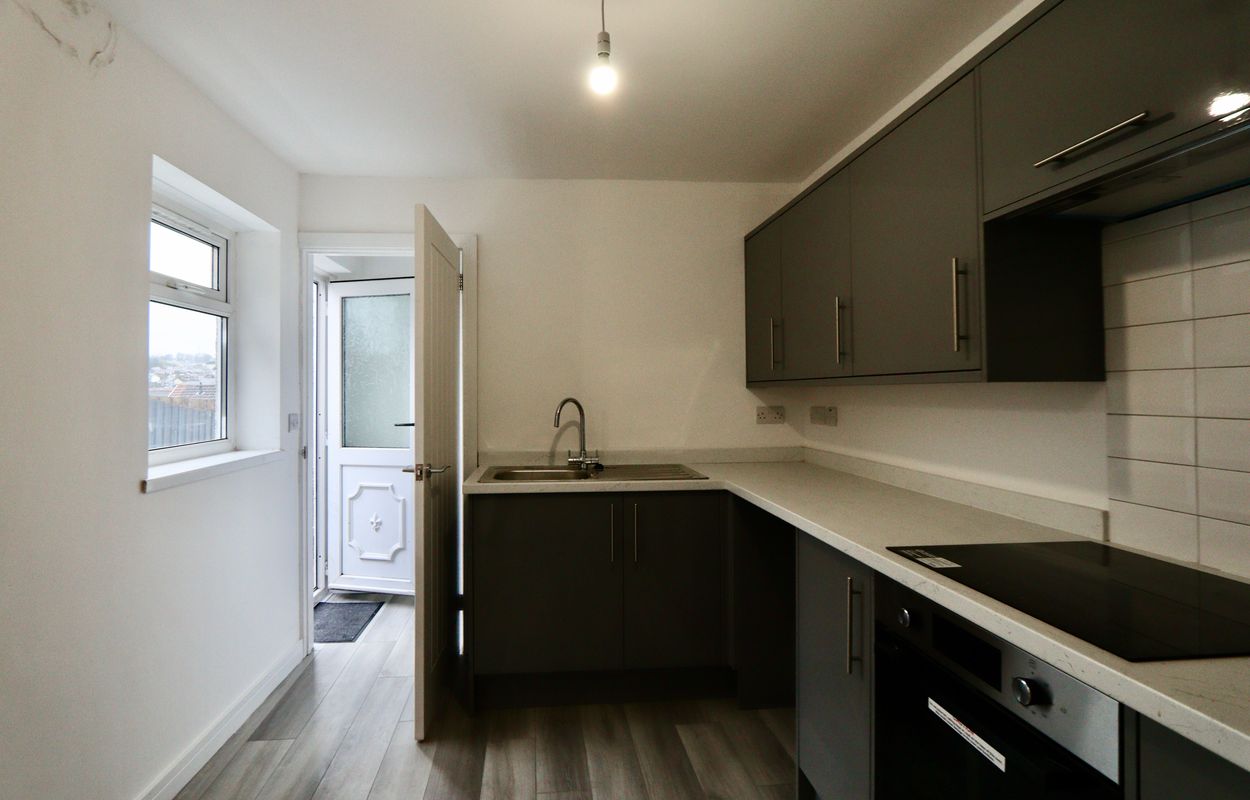 Terraced House for sale in Bargoed, Greenfield Street, Bargoed, CF81 8RT