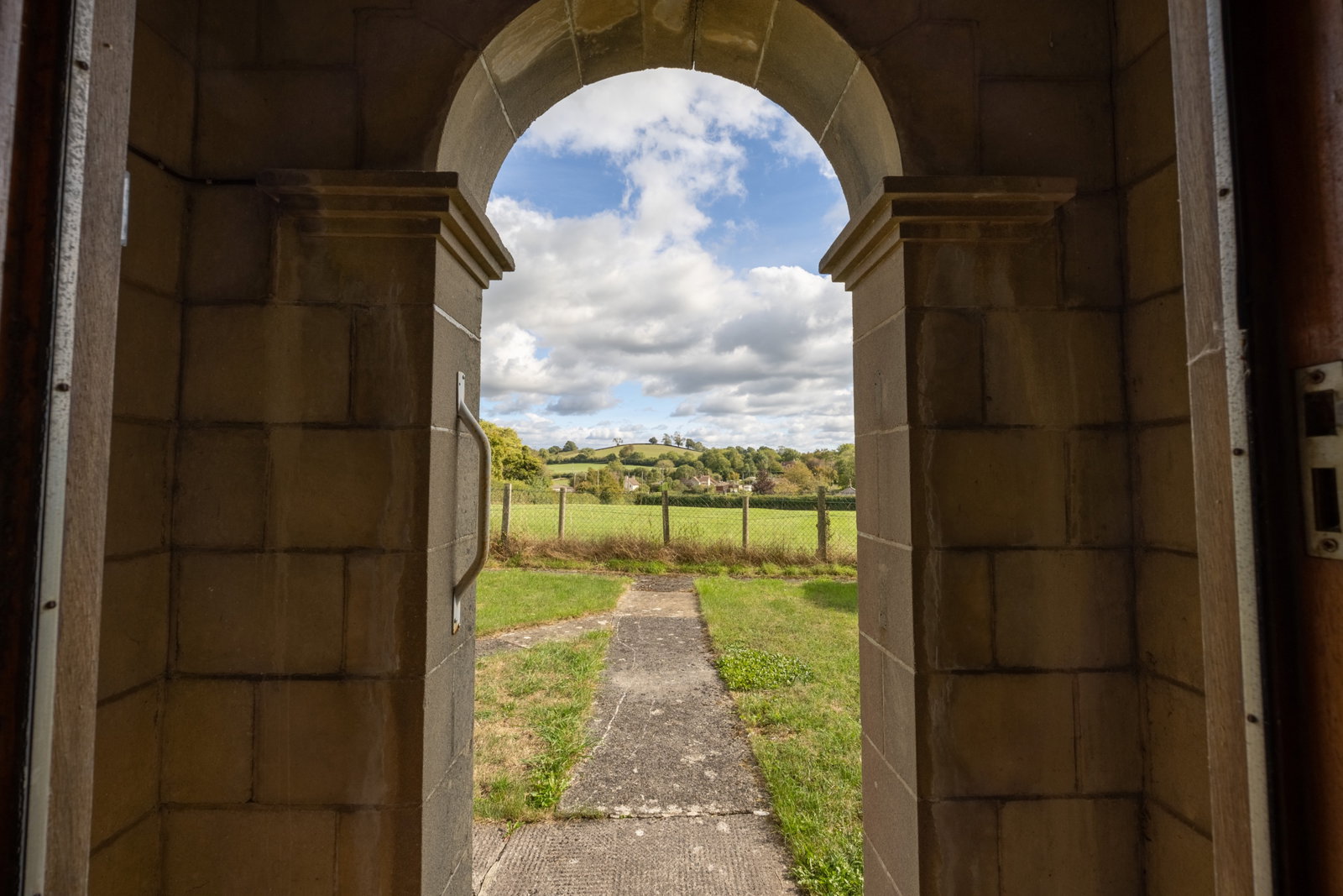 Semi Detached House for sale in Bath, Tilley Dale, Little Lane, Farmborough, Bath, BA2 0AH, 980 m²