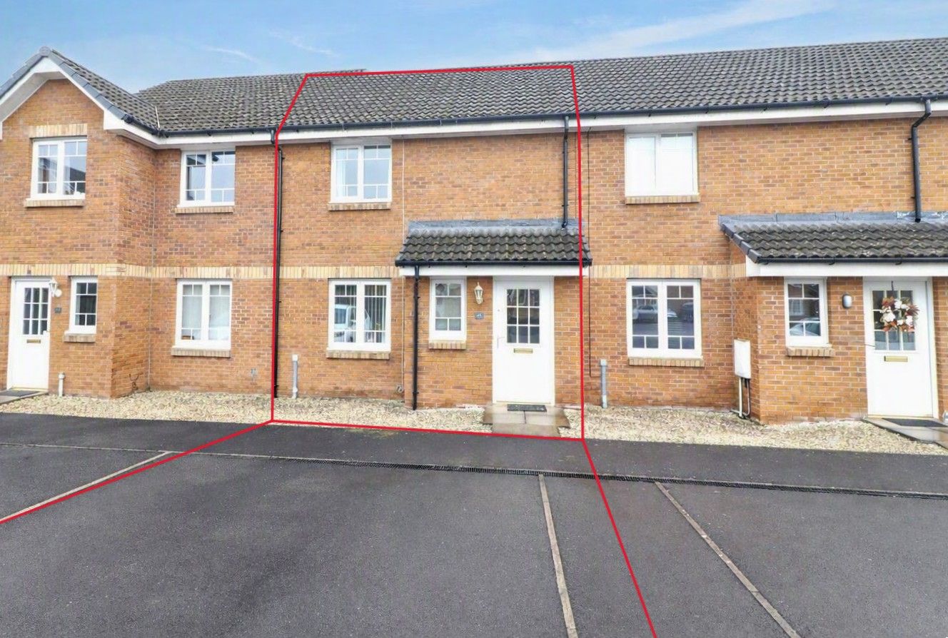 Terraced House for sale in Dumfries, Keswick Drive, Dumfries, DG1 3FE