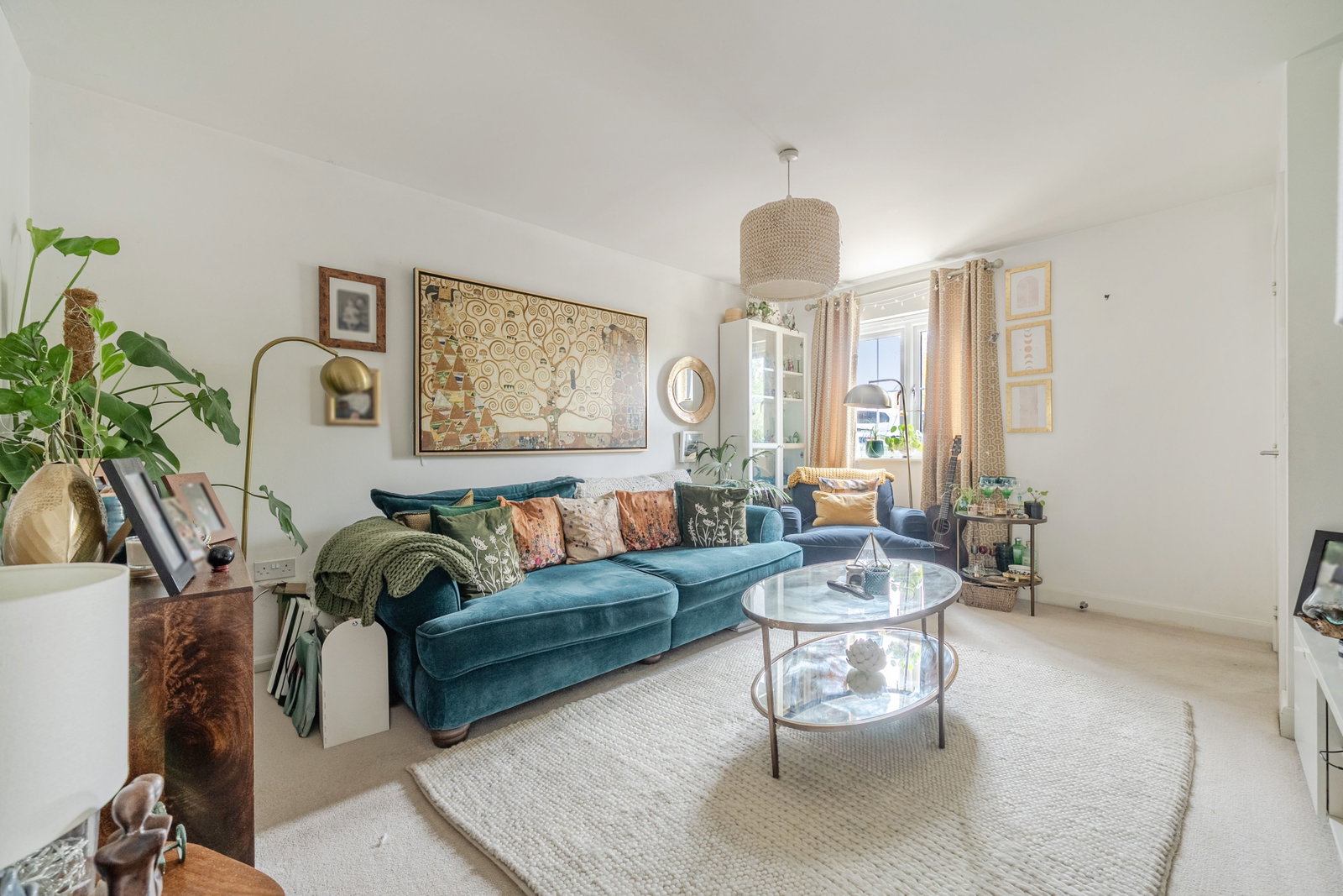 Semi Detached House for sale in Salisbury, Hensler Drive, Bishopdown, Salisbury, SP1, 842 m²