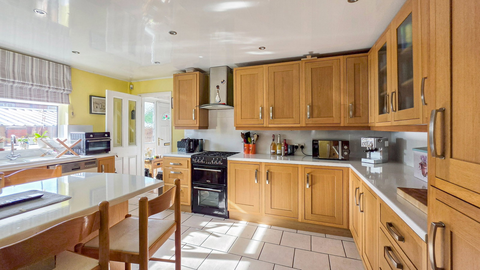 Semi Detached House for sale in Gloucester, Holmwood Drive, Tuffley, Gloucester, GL4 0PS