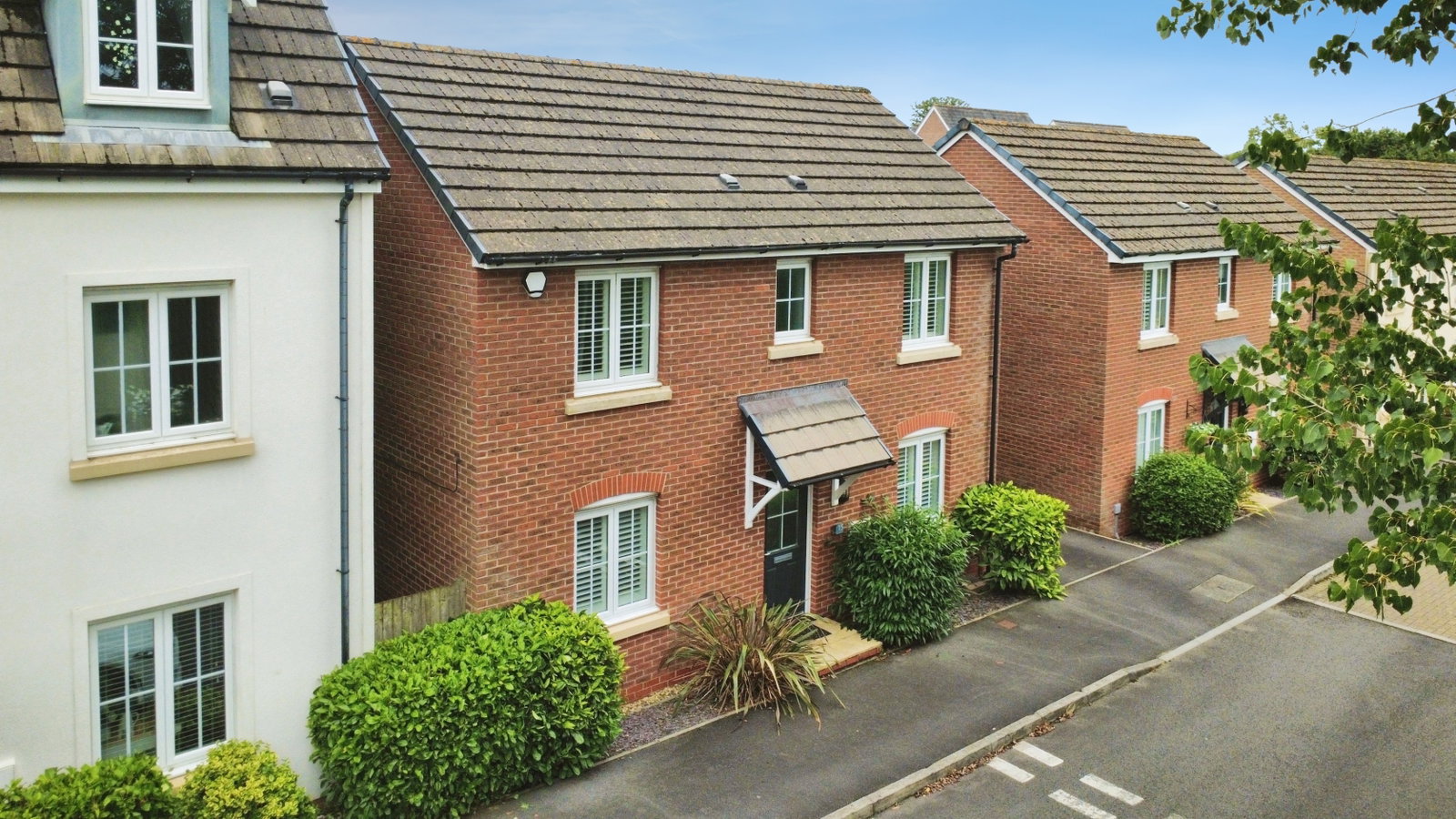 Detached House for sale in Swansea, Heol Daniel, Pontarddulais, Swansea, West Glamorgan SA4