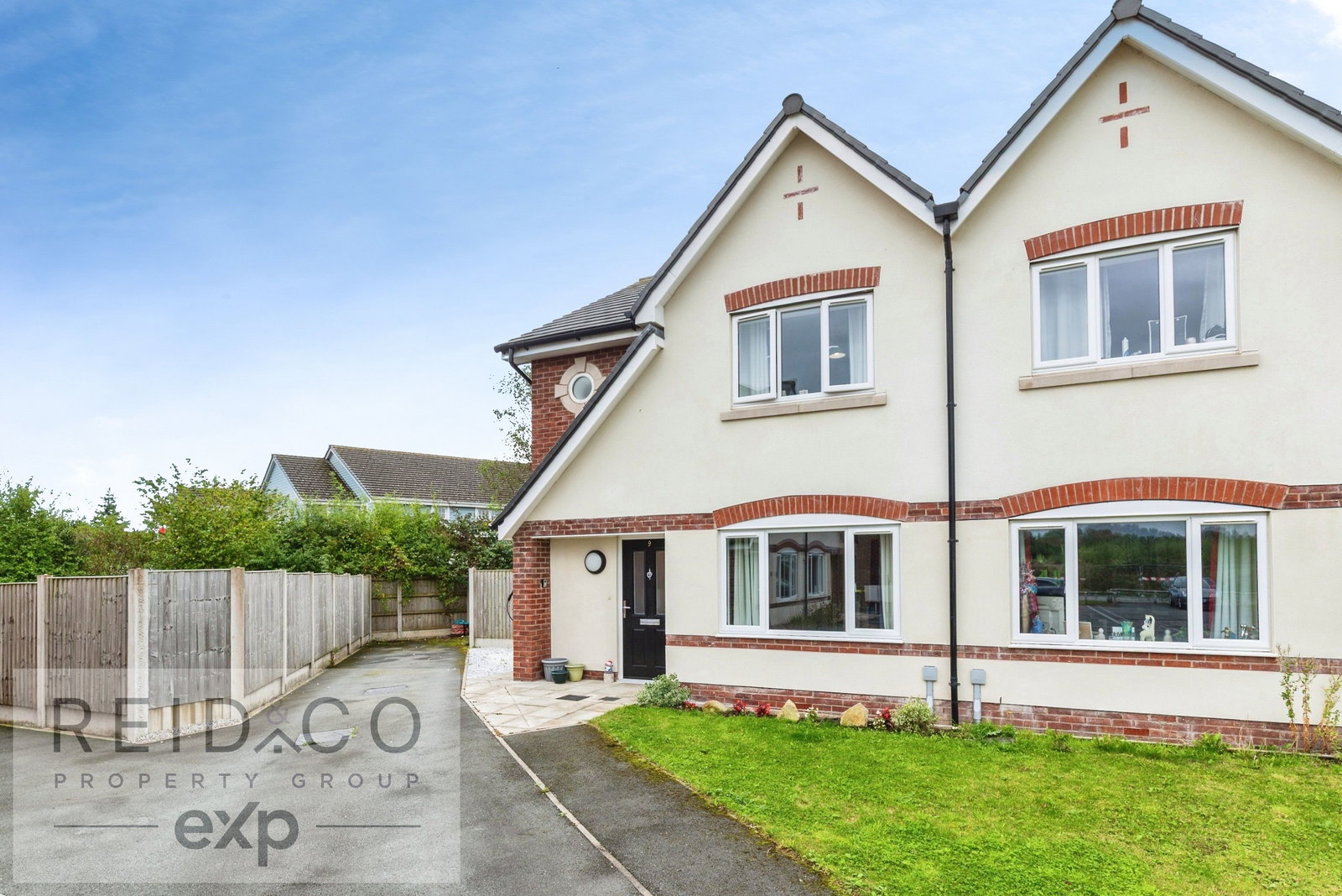 Semi Detached House for sale in Preston, Starlng Drive, Ingol, Preston, PR2 3EF, 926 m²
