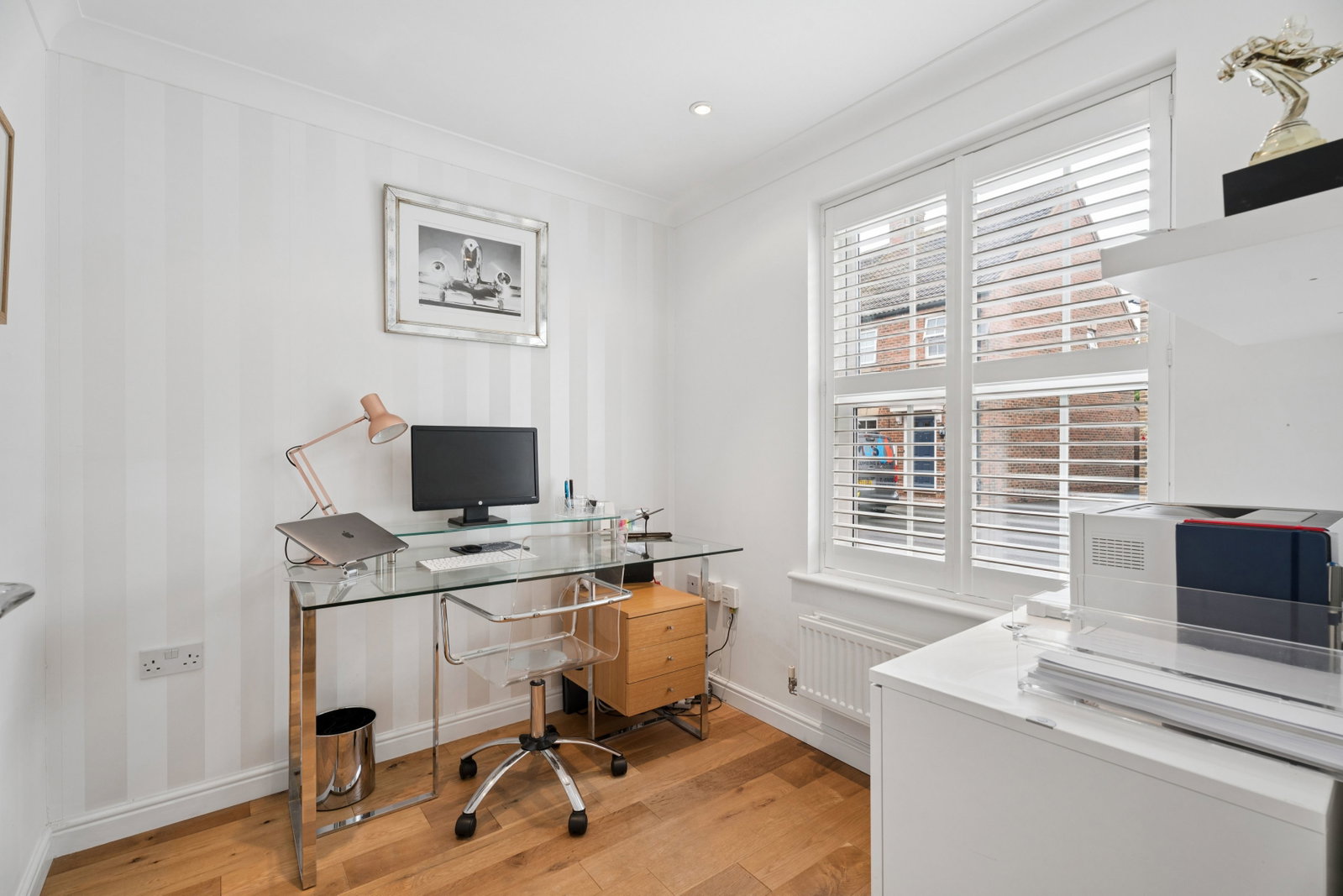 Detached House for sale in Aylesbury, Chelsea Road, Fairford Leys, Aylesbury, 2071 m²