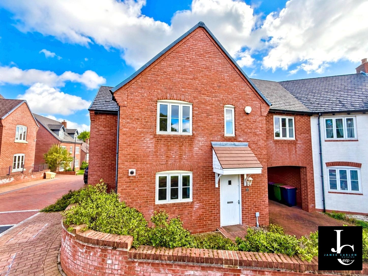 End Of Terrace House for sale in Telford, Little Green Avenue, Telford, TF4 3QR, 1343 m²