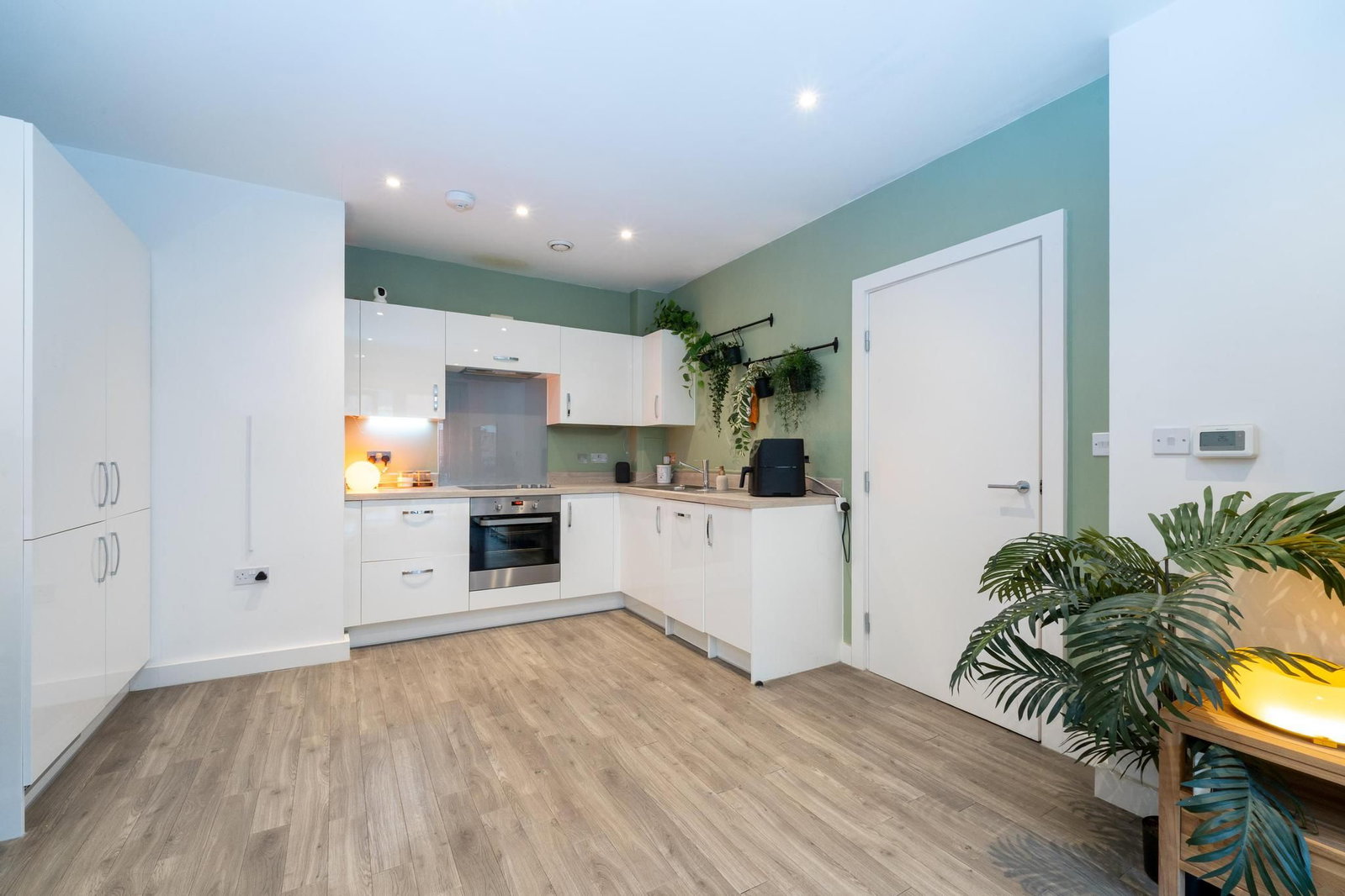 Flat for sale in Ilford, 66 Roden Street, Ilford, Greater London, IG1 2ZR