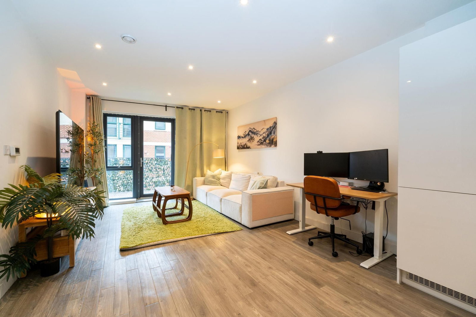 Flat for sale in Ilford, 66 Roden Street, Ilford, Greater London, IG1 2ZR