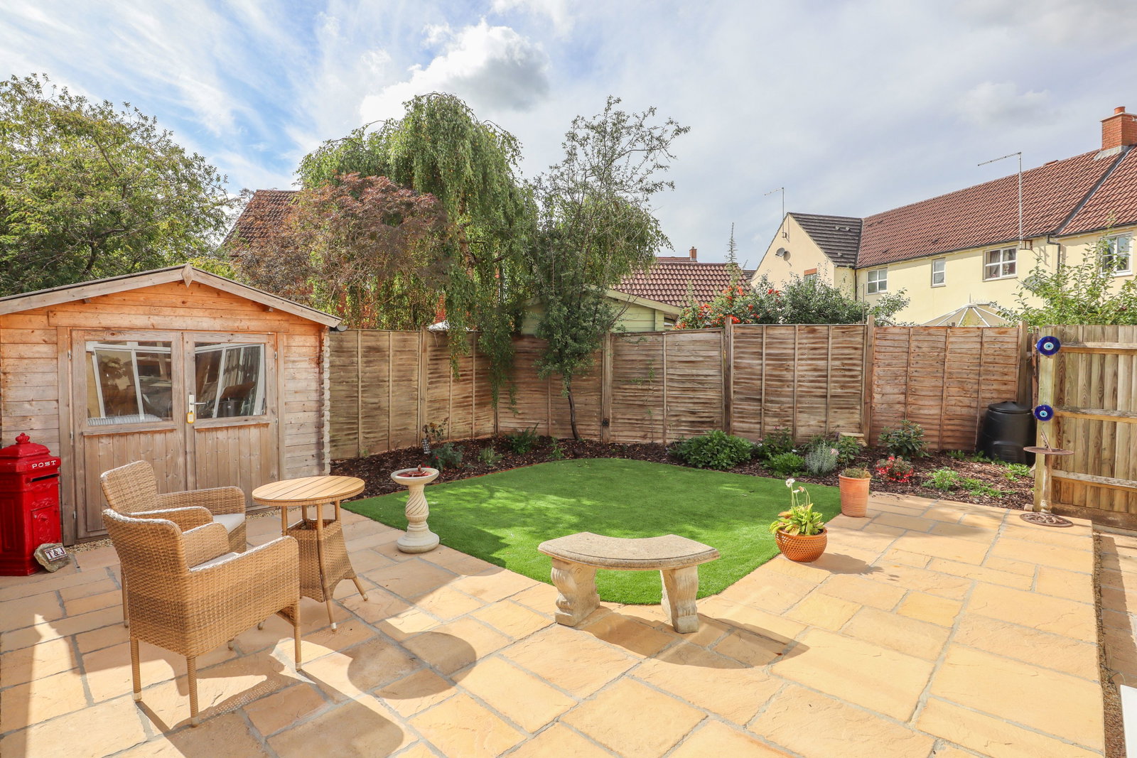 Semi Detached House for sale in Calne, Barbel Close, Calne