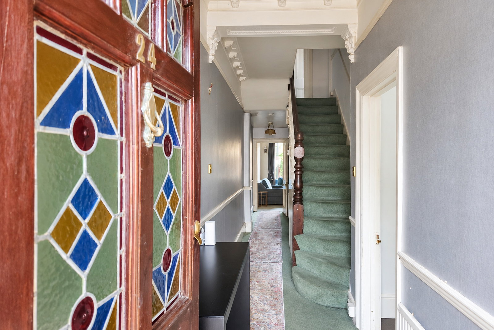Semi Detached House for sale in London, Egerton Gardens, 1610 m²