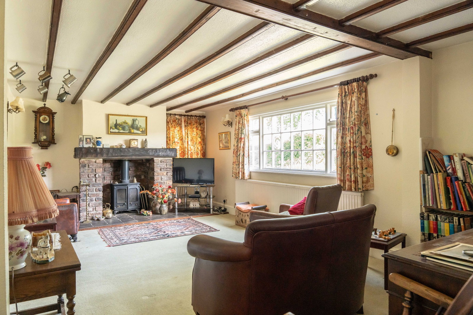 Detached House for sale in York, Ringshall House, Sand Hutton, York, YO41 1JZ, 2318 m²