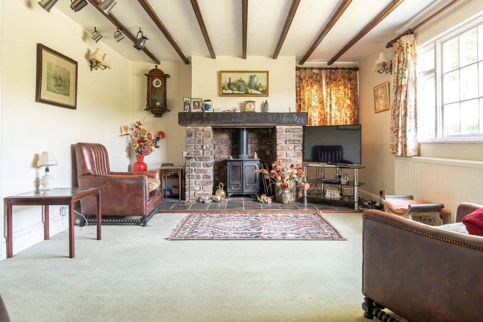 Detached House for sale in York, Ringshall House, Sand Hutton, York, YO41 1JZ, 2318 m²