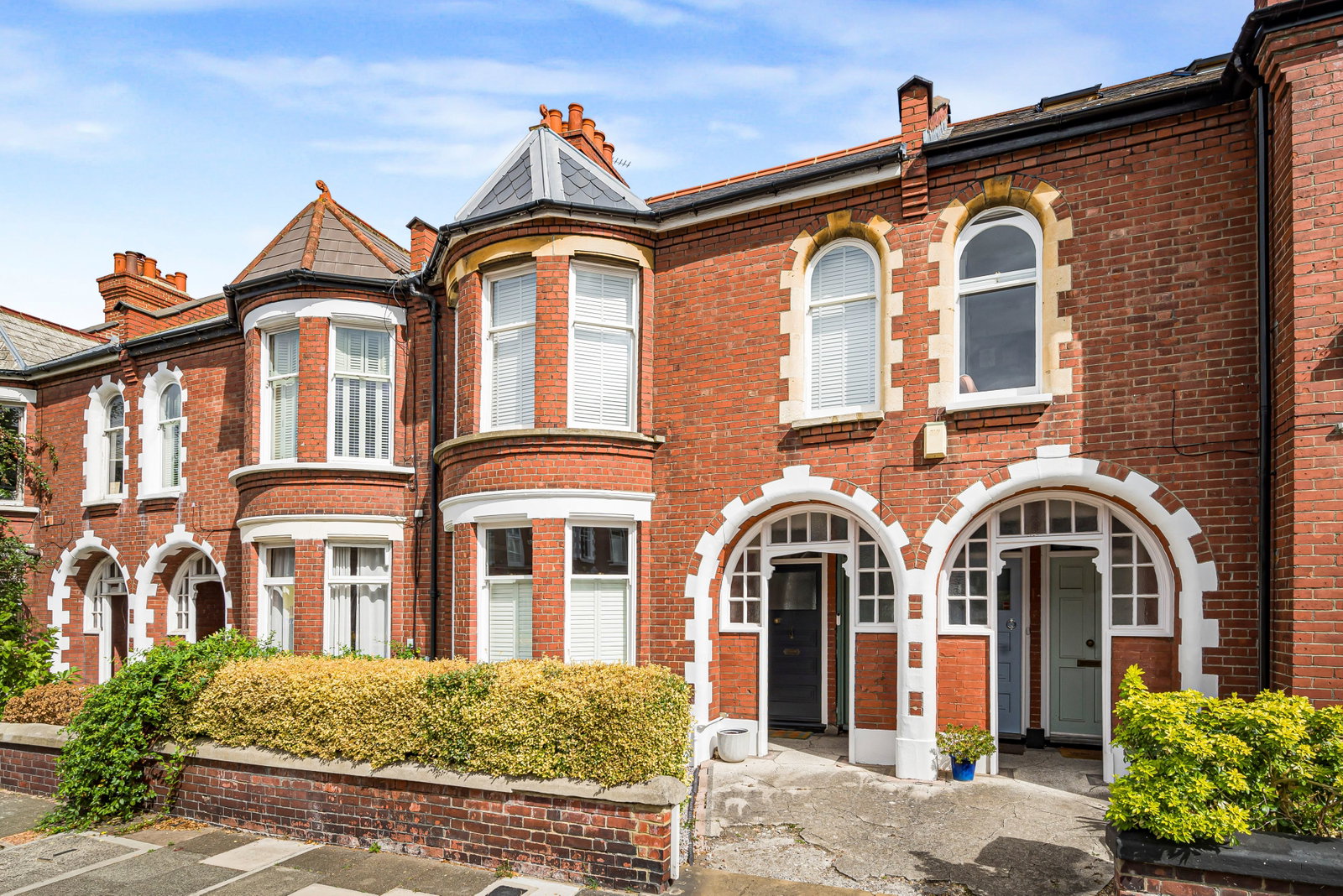 Maisonette for sale in London, Fieldhouse Road, Balham, 895 m²
