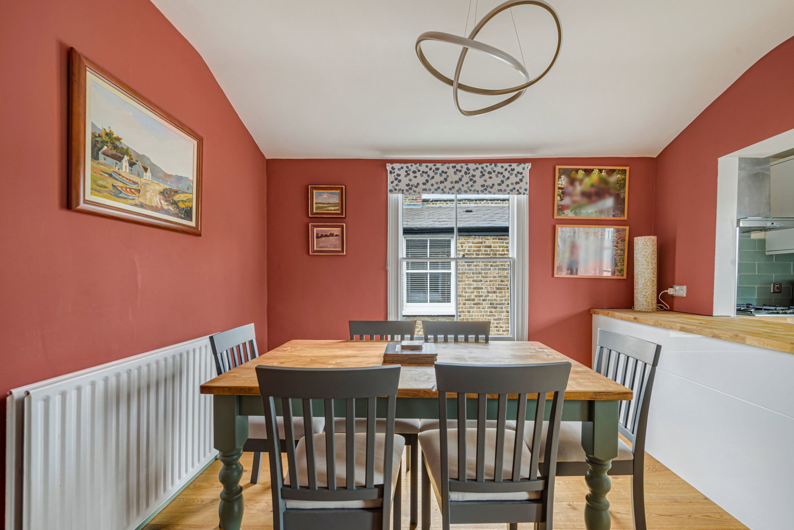 Maisonette for sale in London, Fieldhouse Road, Balham, 895 m²