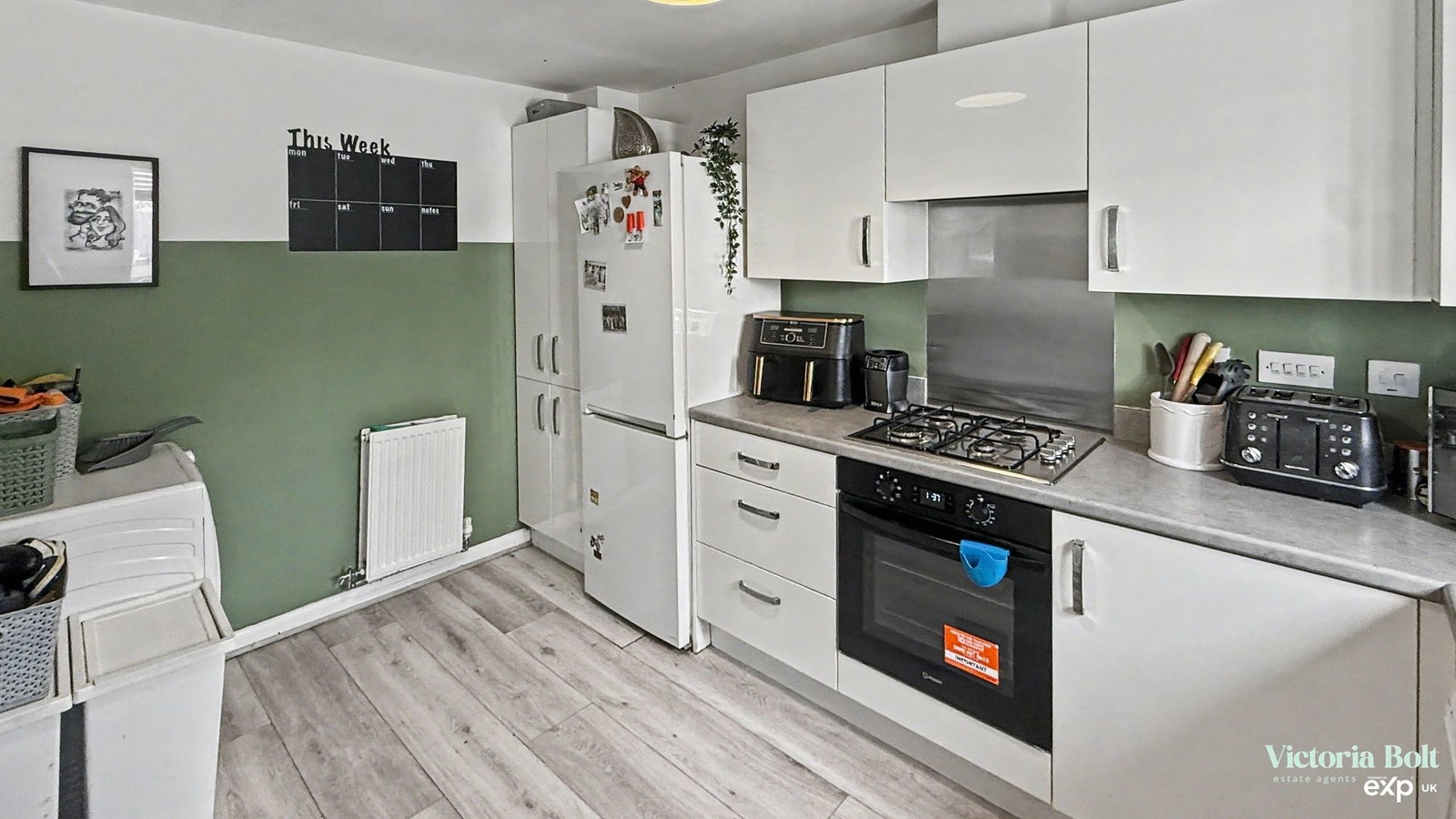 Semi Detached House for sale in Plymouth, Spindle Crescent, Plympton