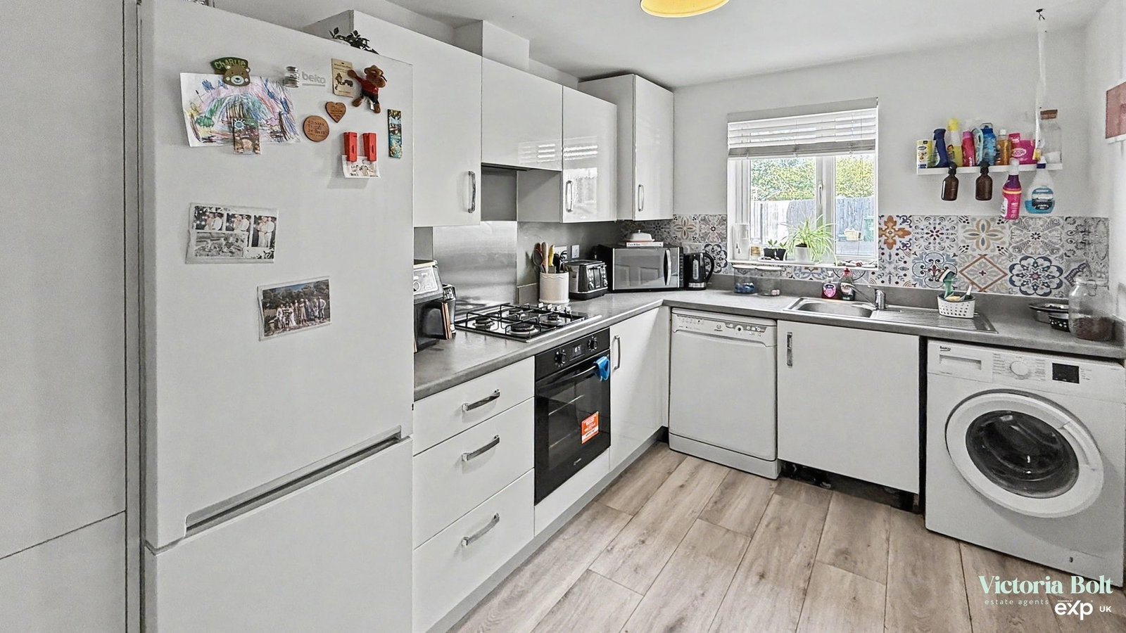 Semi Detached House for sale in Plymouth, Spindle Crescent, Plympton
