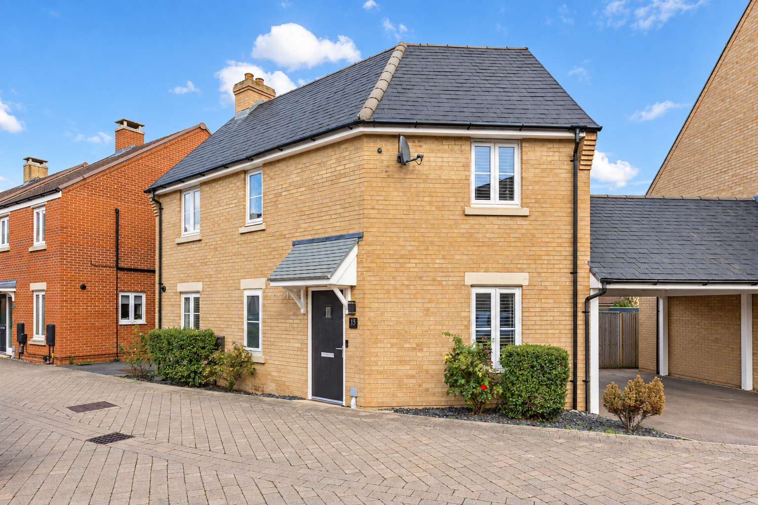 Link Detached House for sale in Biggleswade, Gilbert Avenue, Biggleswade, SG18 8FZ