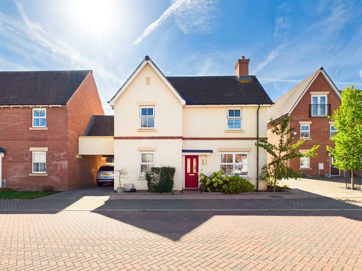 Detached House for sale in Halstead, Ashley Street, Sible Hedingham, Halstead, Essex CO9 3EH, 1291 m²