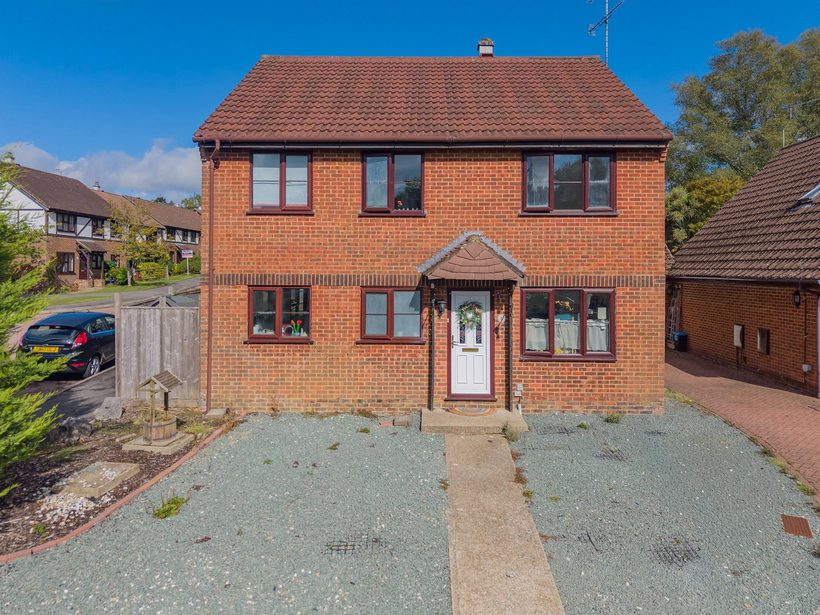 Detached House for sale in Crowborough, The Farthings, Crowborough, TN6 2TW