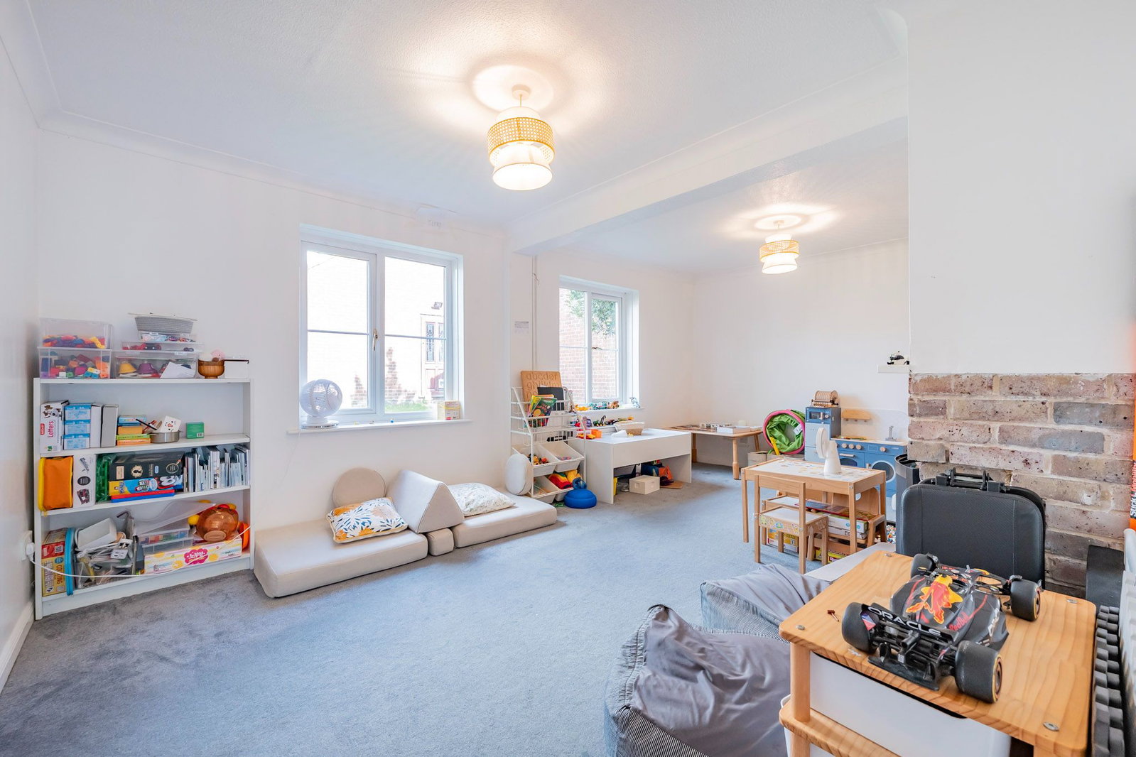 Detached House for sale in Crowborough, The Farthings, Crowborough, TN6 2TW