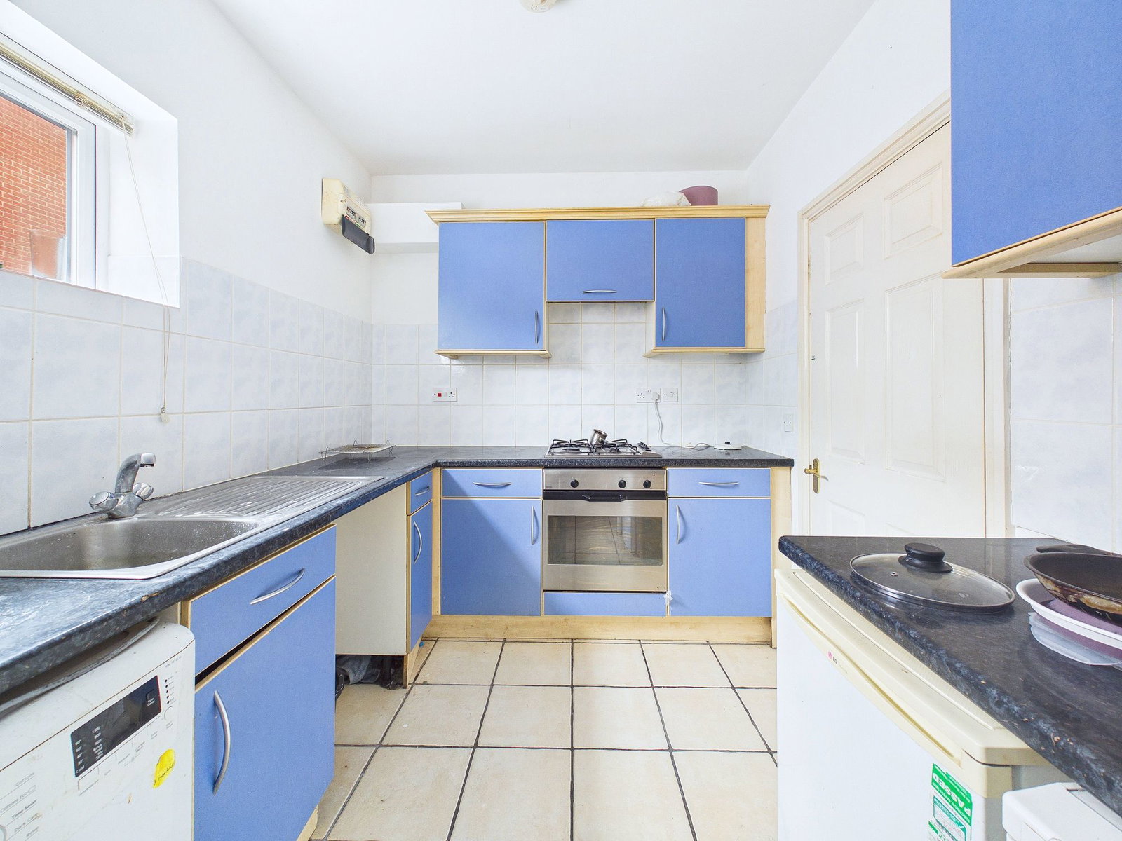 End Of Terrace House for sale in Leicester, Cavendish Road, Leicester, 648 m²