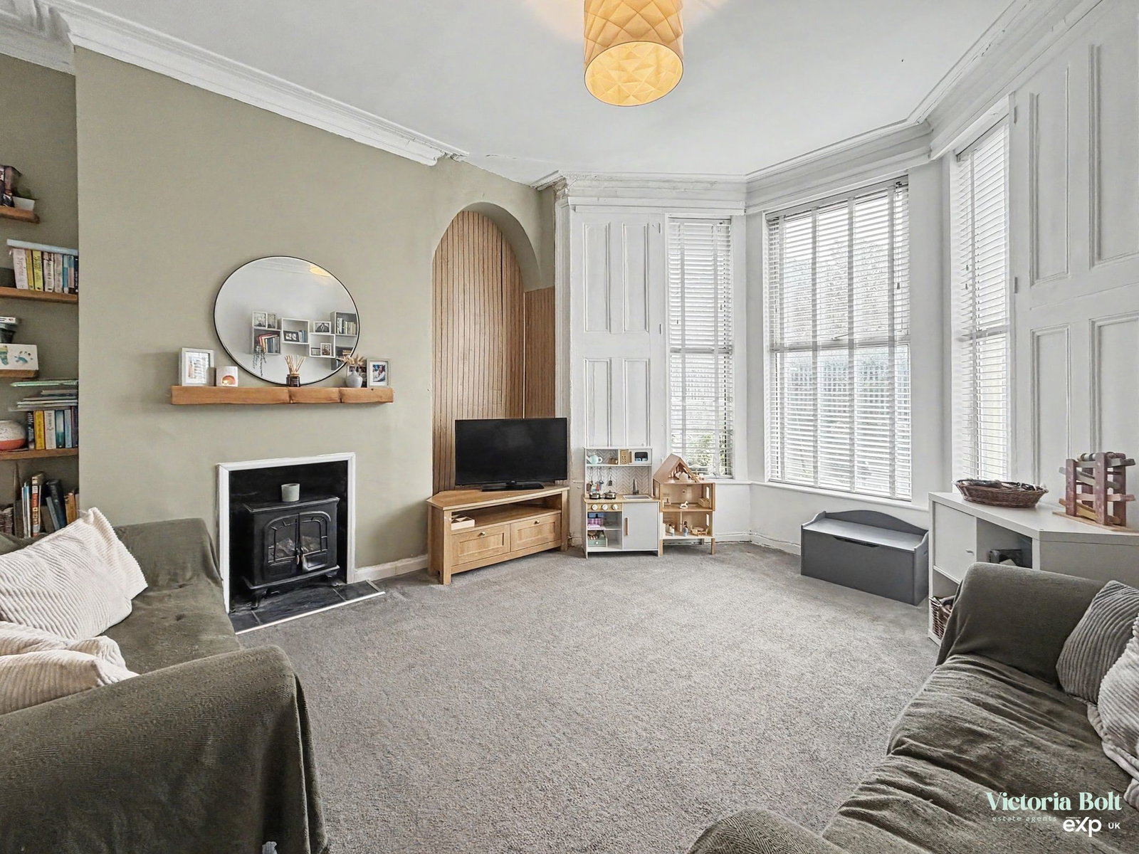 Ground Floor Flat for sale in Plymouth, Ermington Terrace, Mutley, 737 m²