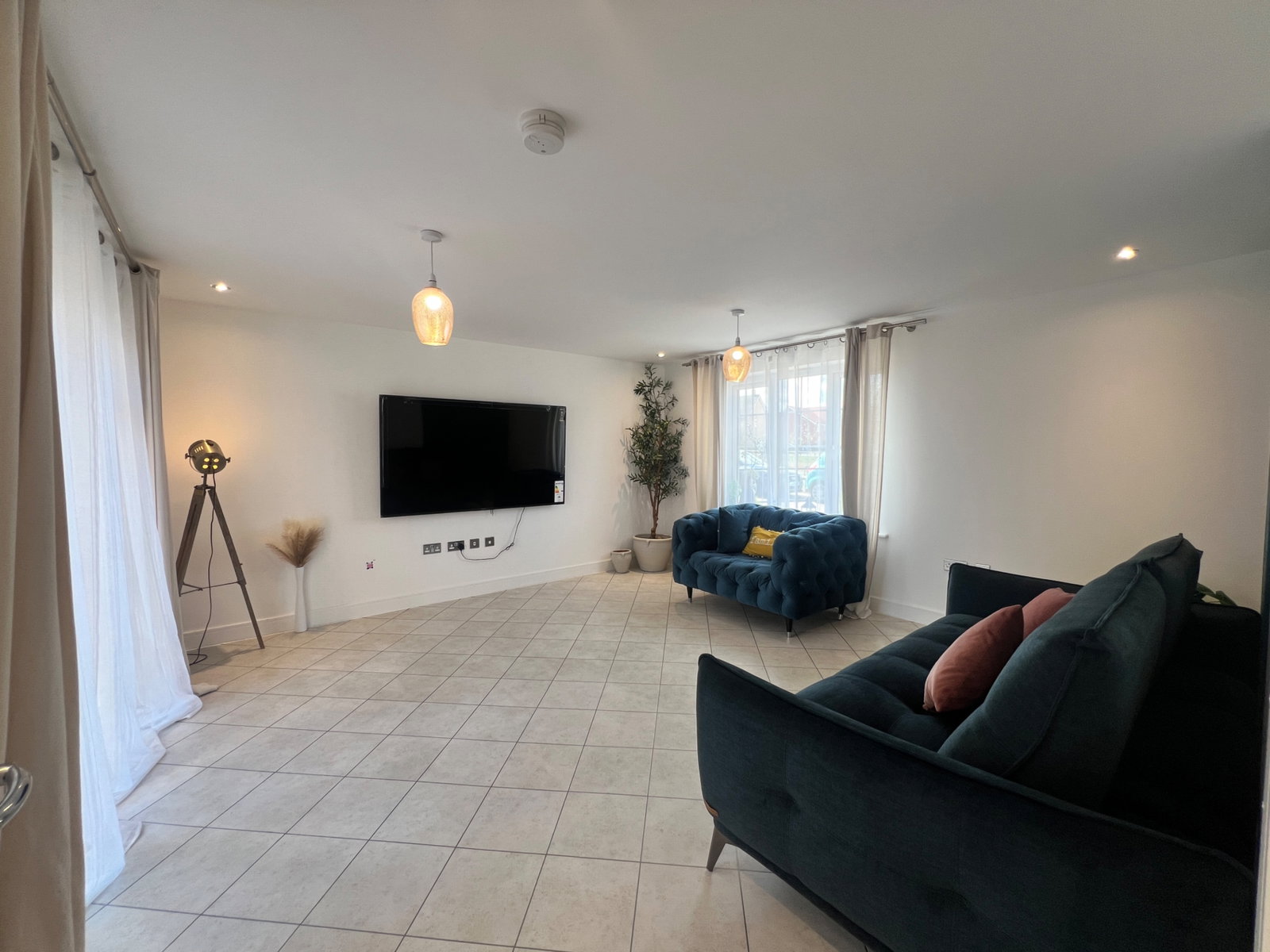 Detached House for sale in Stowmarket, Jarmain Road, Stowmarket, Suffolk, IP14 1XN, 1517 m²