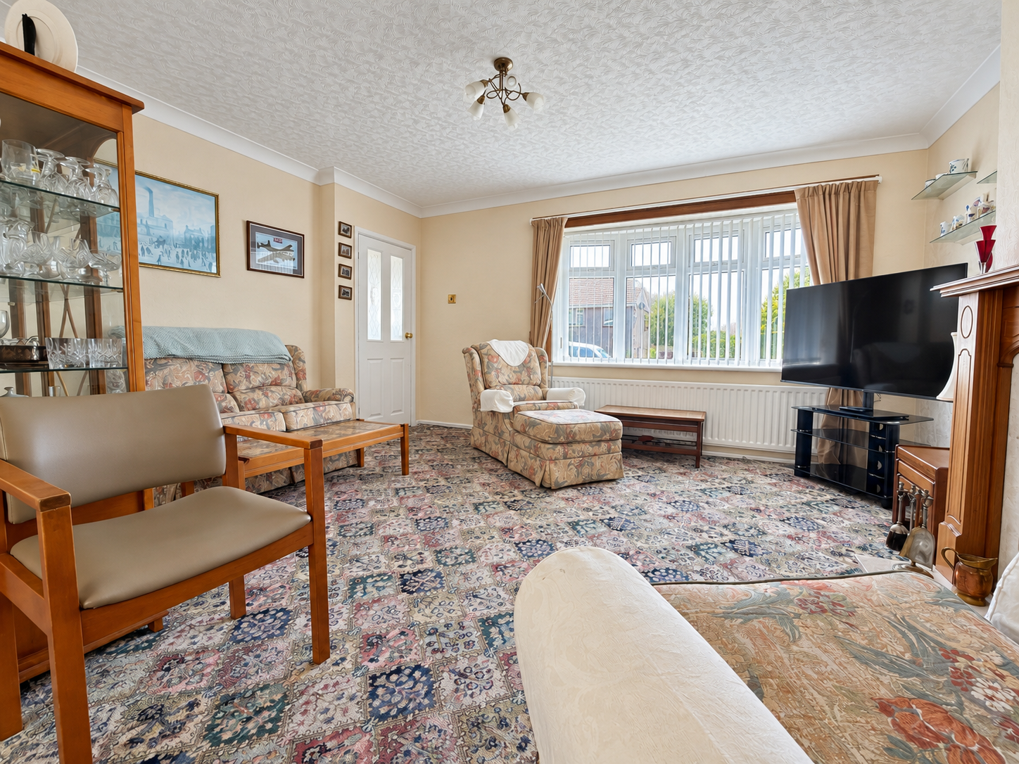 Semi Detached House for sale in Swansea, Priors Way, Dunvant, Swansea