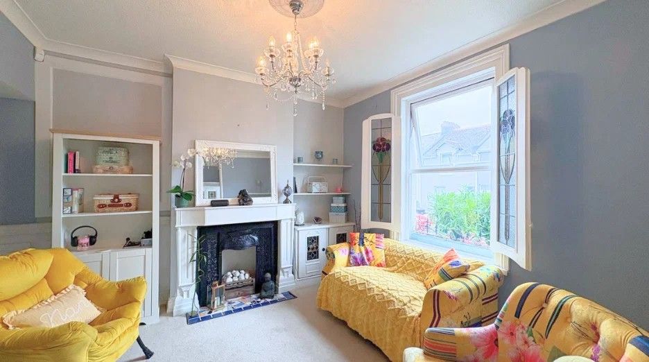 End Of Terrace House for sale in Paignton, Bay View, Paignton, TQ3 2DL