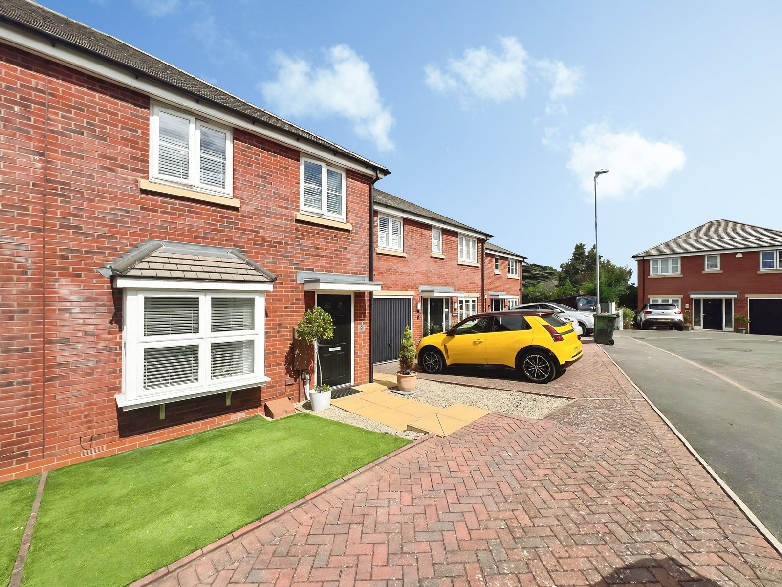 Semi Detached House for sale in Kidderminster, Hill Close, Bewdley Hill, Kidderminster, Worcestershire, DY11 6GB