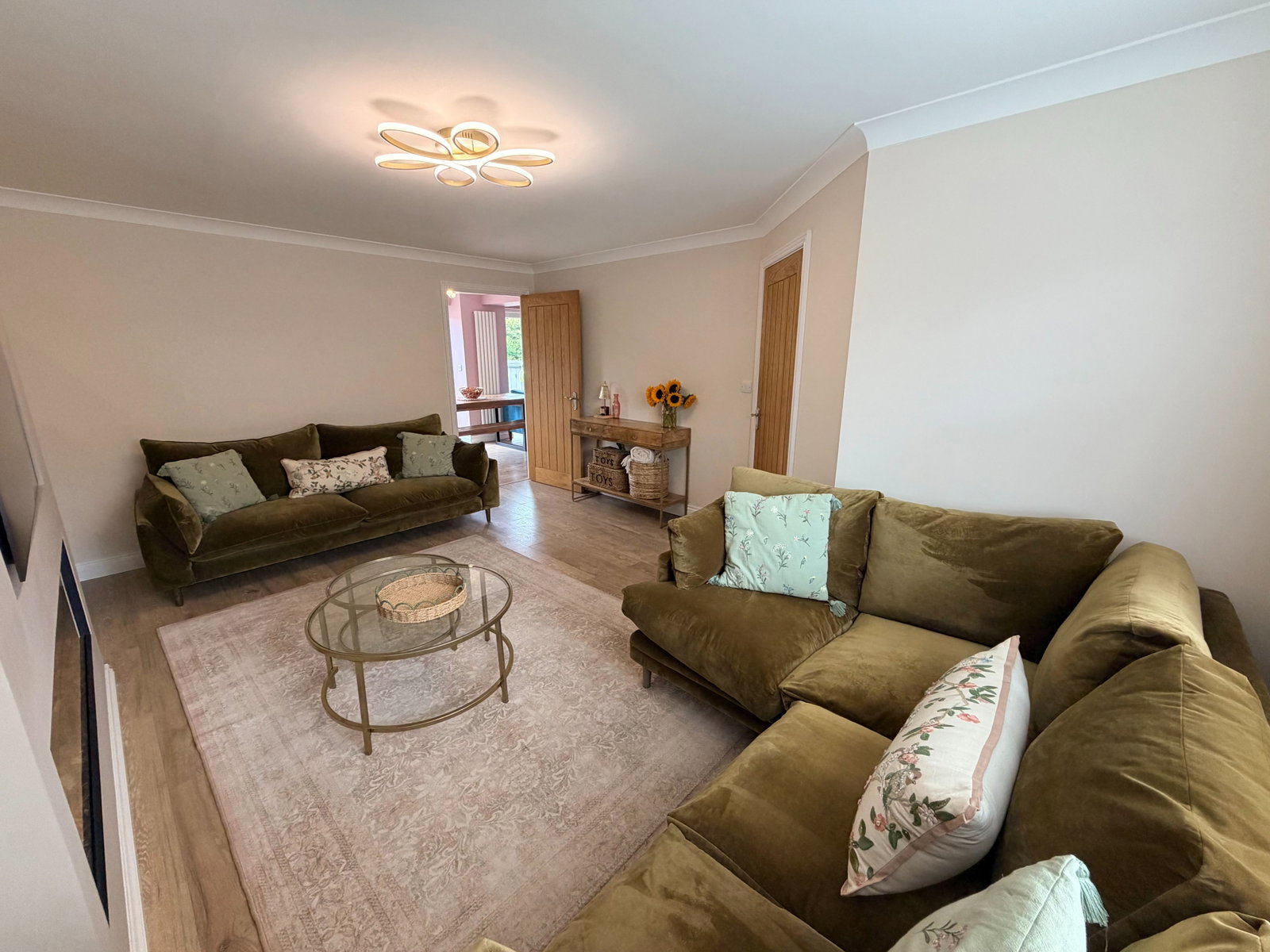 Detached House for sale in Maesteg, Heol Cerdin, Maesteg, CF34 9GG