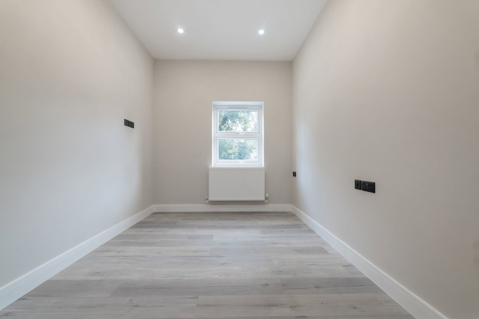 Flat for sale in Croydon, 6 Windmill Road, Croydon, CR0 2XN, 790 m²