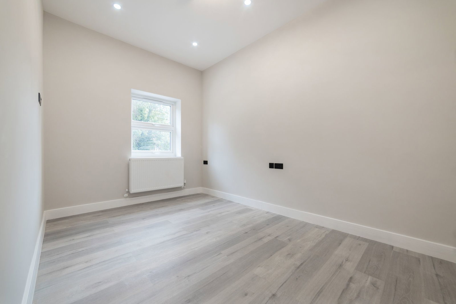 Flat for sale in Croydon, 6 Windmill Road, Croydon, CR0 2XN, 790 m²