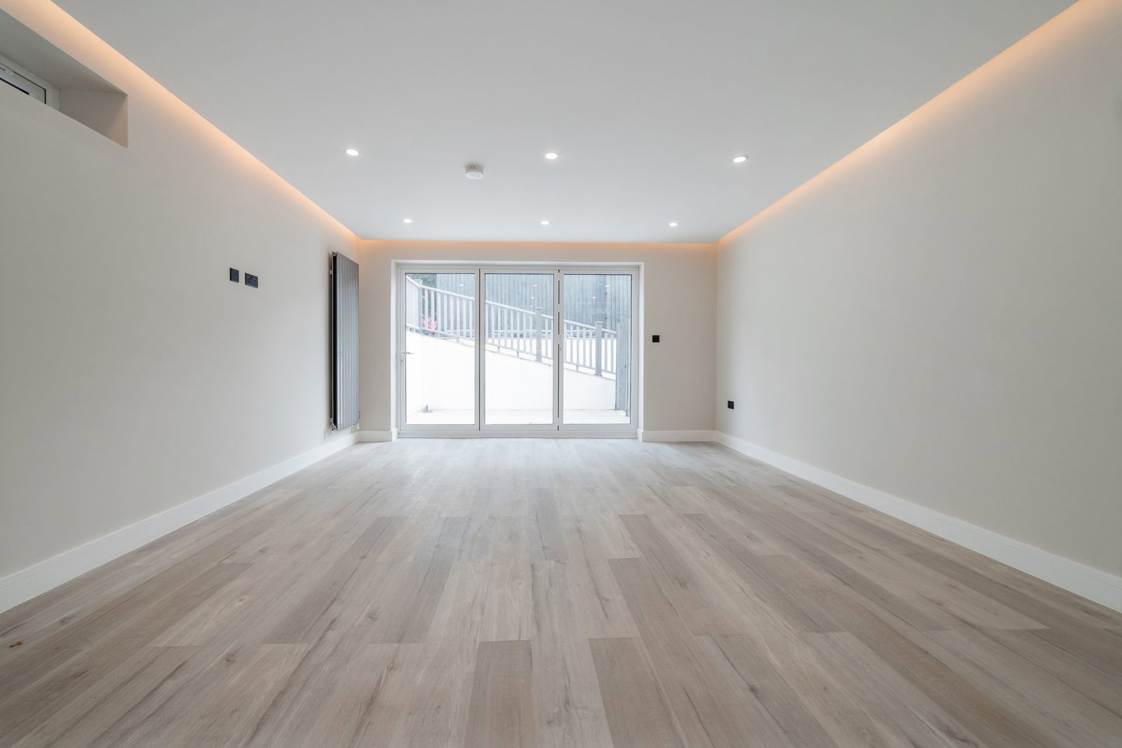 Flat for sale in Croydon, 6 Windmill Road, Croydon, CR0 2XN, 790 m²