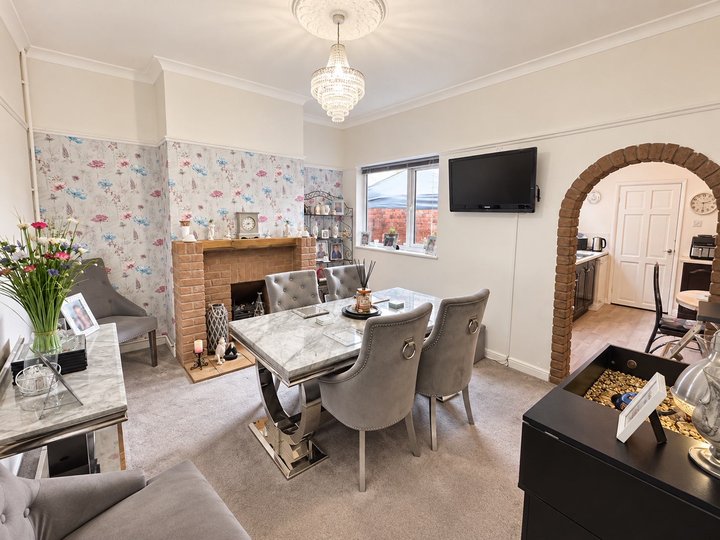 Detached House for sale in Ibstock, Oakleigh Villa, Melbourne Road, Ibstock, LE67 6NN