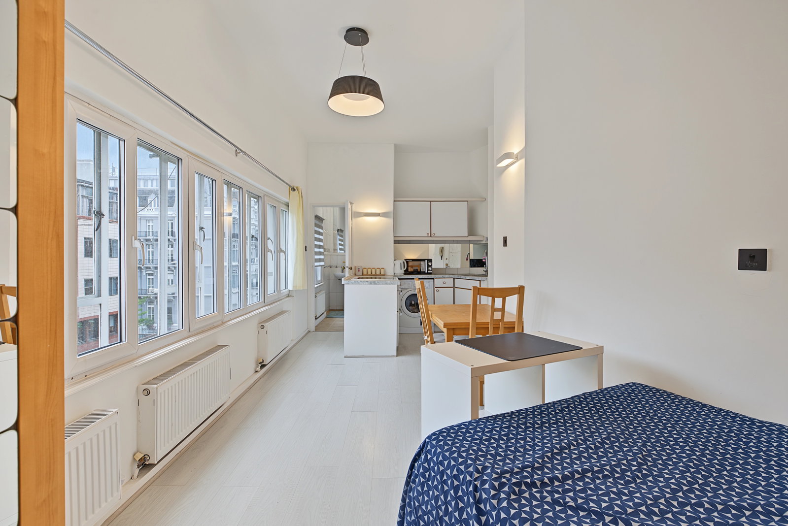 Studio for sale in London, Harrington Road, South Kennsington, London, SW7 3EU, 301 m²