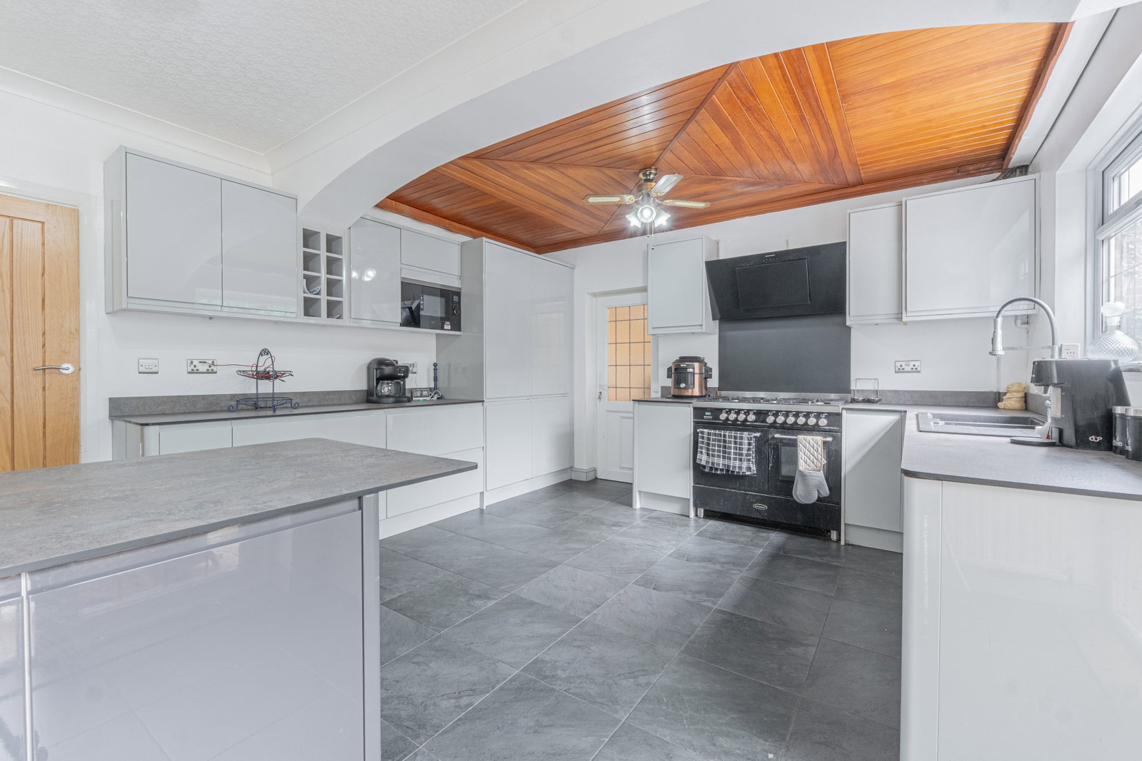 Detached House for sale in Birmingham, Marlborough Road, Castle Bromwich, B36 0EH