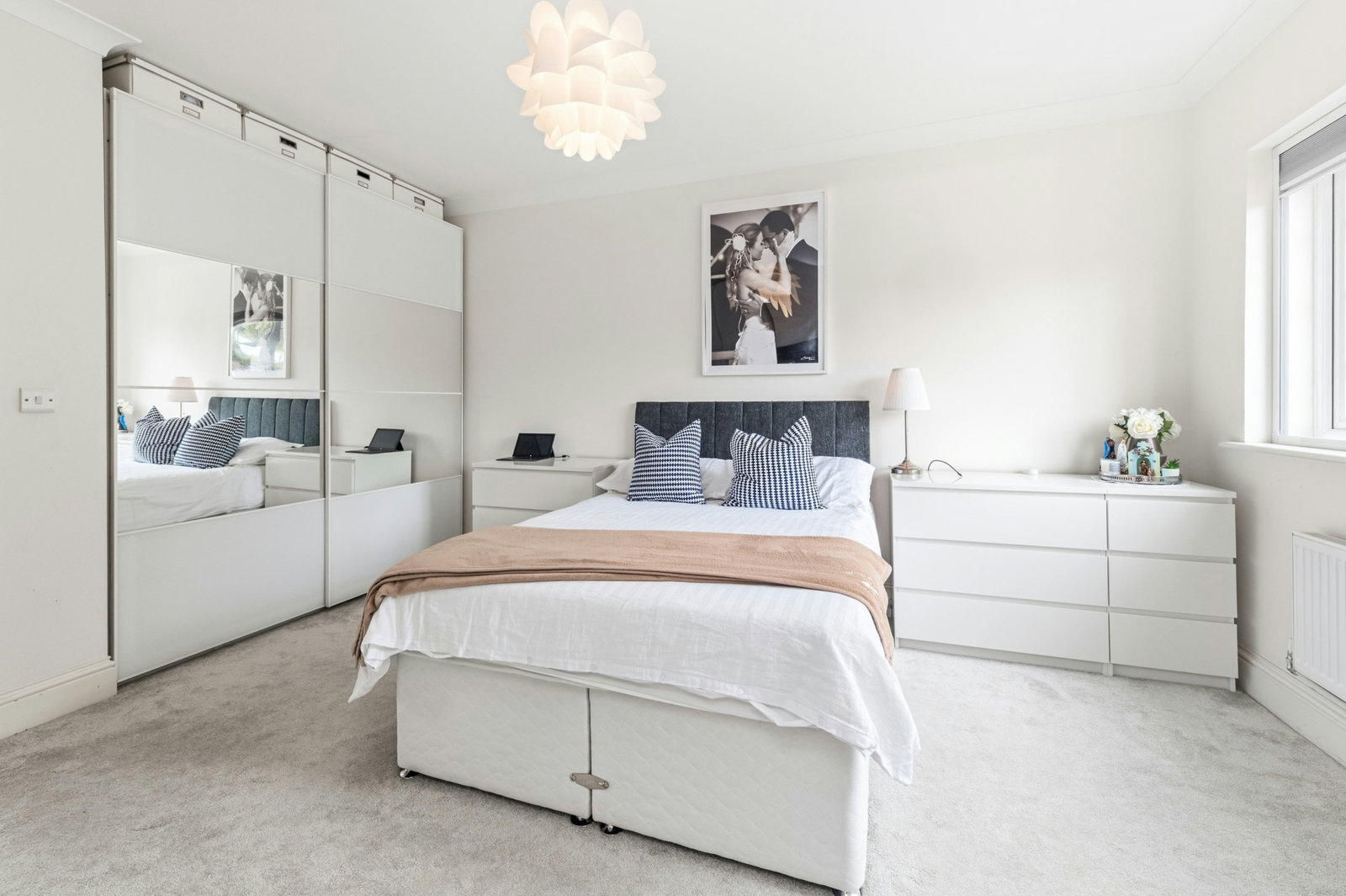 End Of Terrace House for sale in Leeds, Lime Drive, Leeds, LS14 6GR, 1523 m²